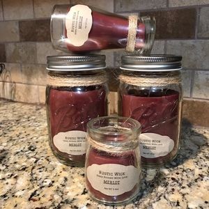 One (1) Merlot Scented Candle